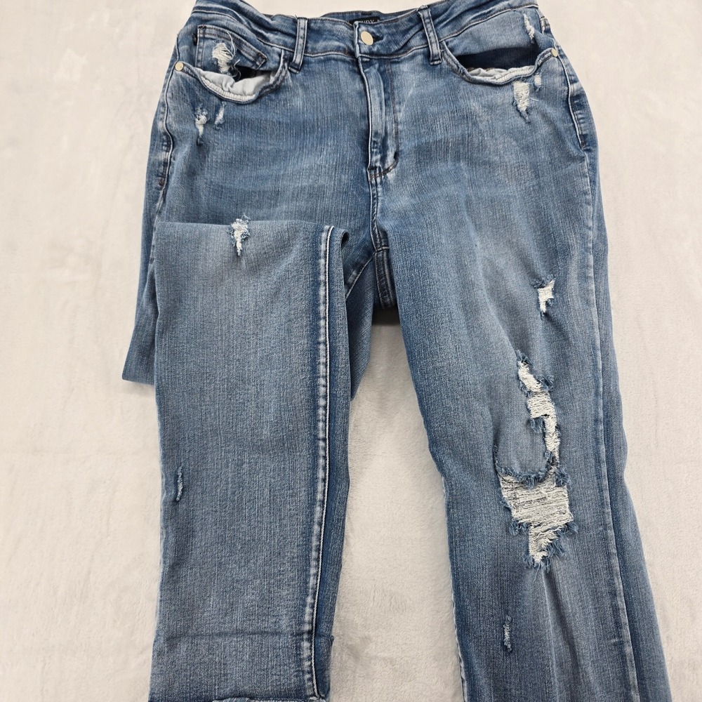 Judy Blue Jeans Womens 16W Boyfriend Blue Distressed Raw Hem JB88440